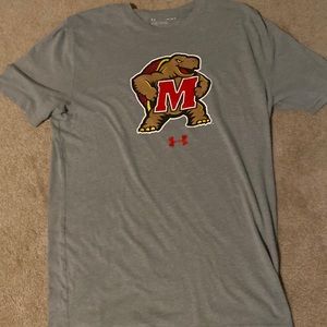 Under Armour T-Shirt Medium